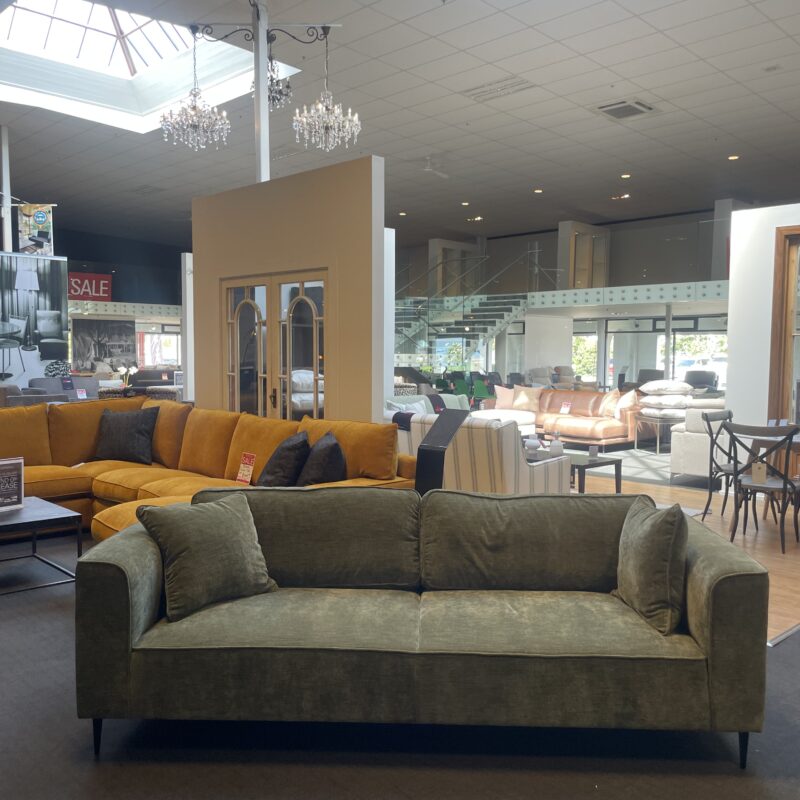 LEVI FABRIC 3 STEATER SOFA FOREST