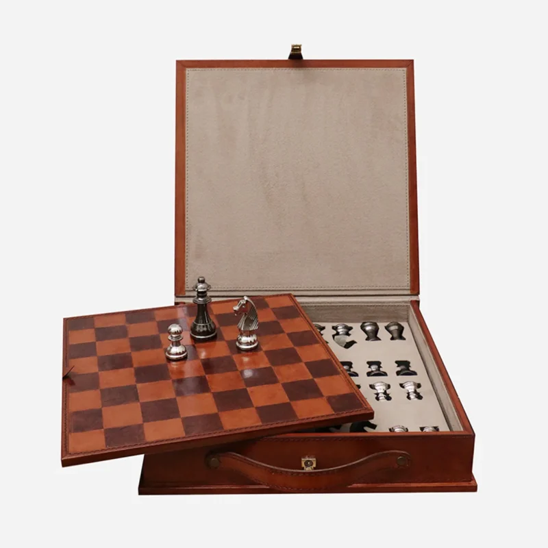 LEATHER CHESS SET