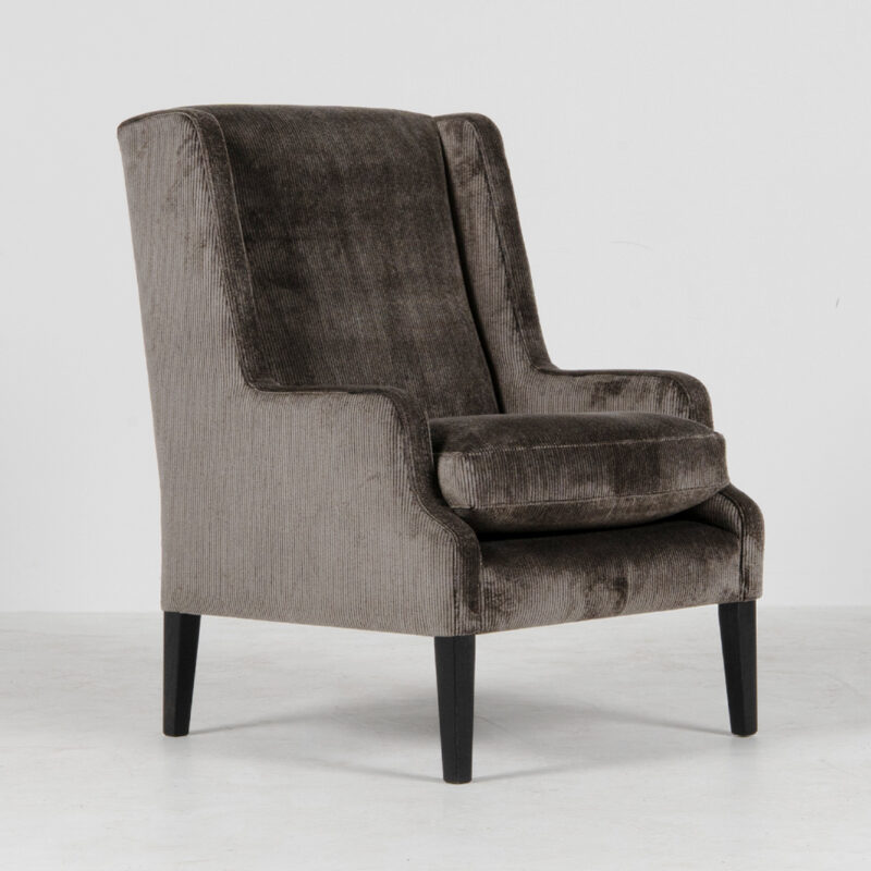 Manor Chair