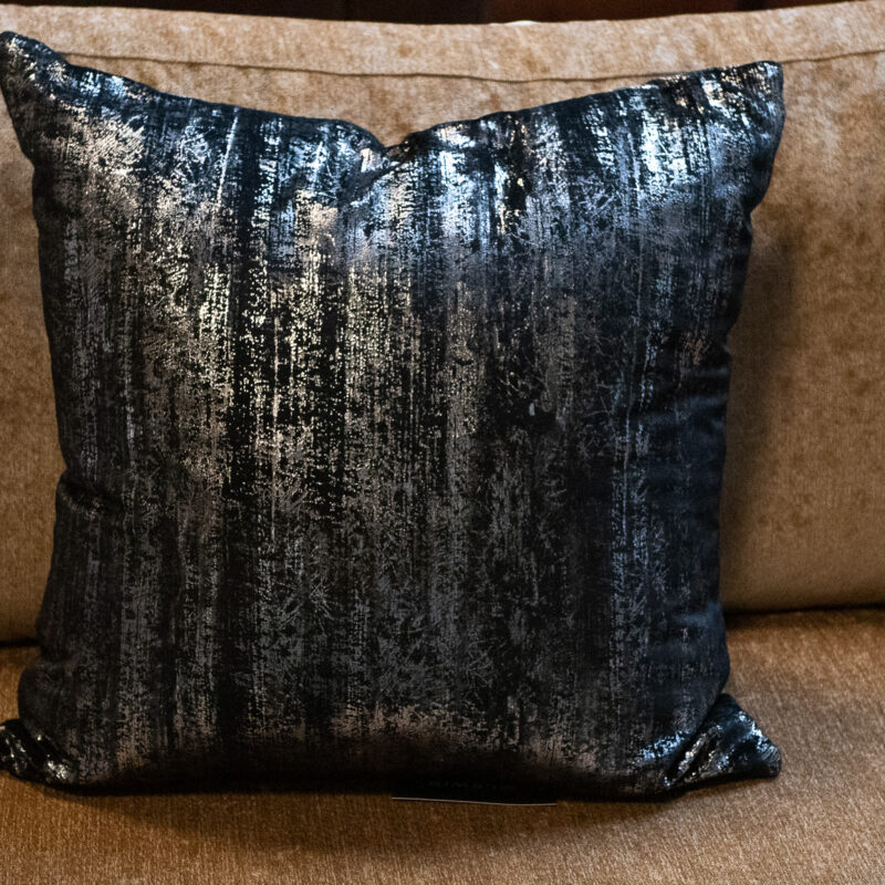 SCATTER CUSHION