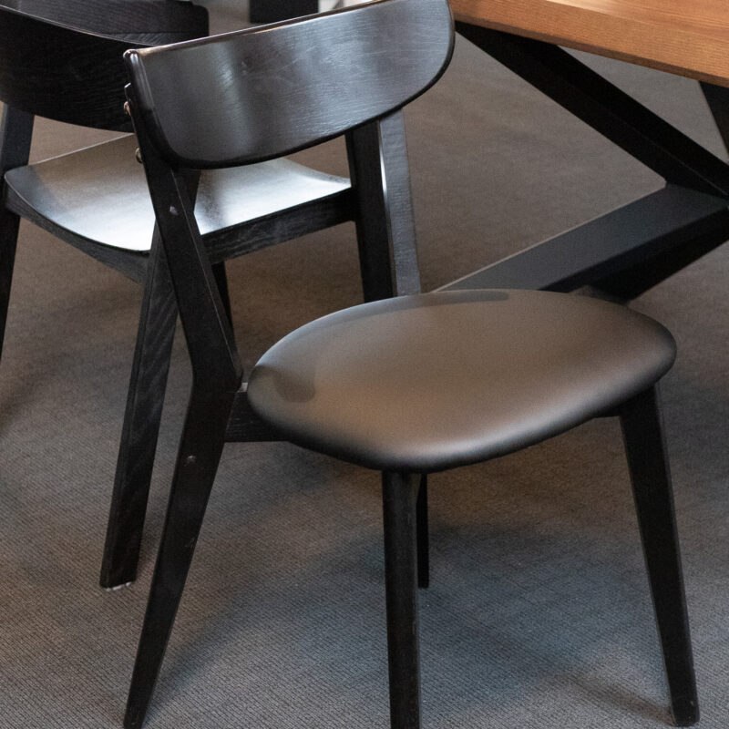 CAPRI DINING CHAIR BLACK