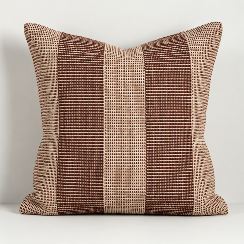 TIDE CUSHION 500 X 500 CLARET