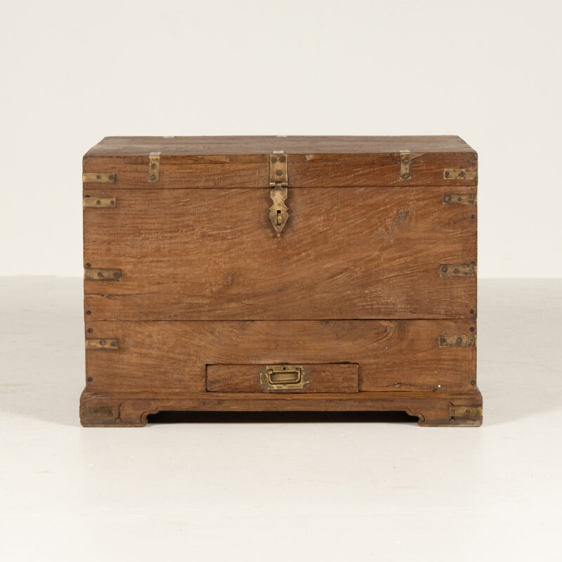 Tivoli Iron Bound Trunk