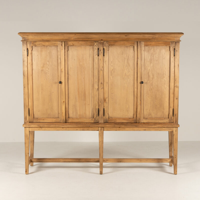 Henry Wedding Cabinet