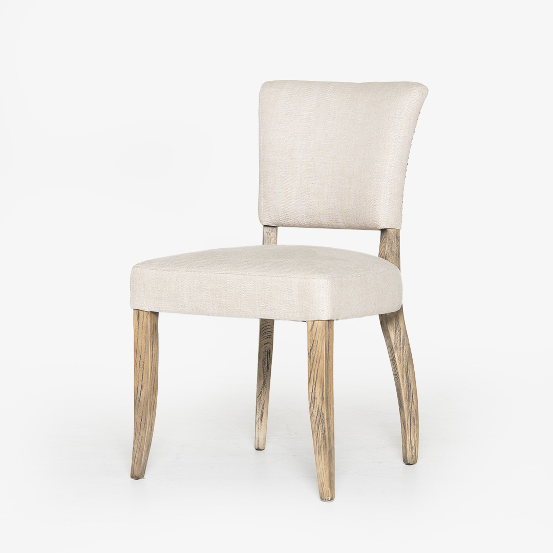 maggie chair angle